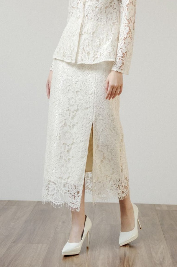 LACE A-LINE SKIRT