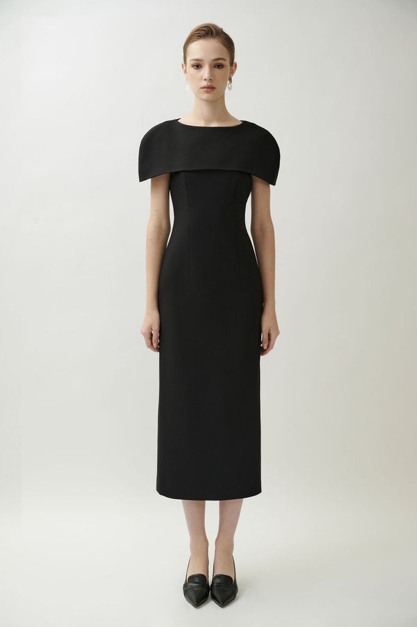 BOAT NECK SHEATH DRESS IN BLACK